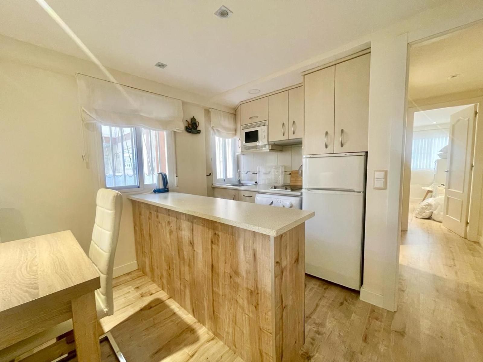 White House Nervion Apartment เบนิดอร์ม ภายนอก รูปภาพ